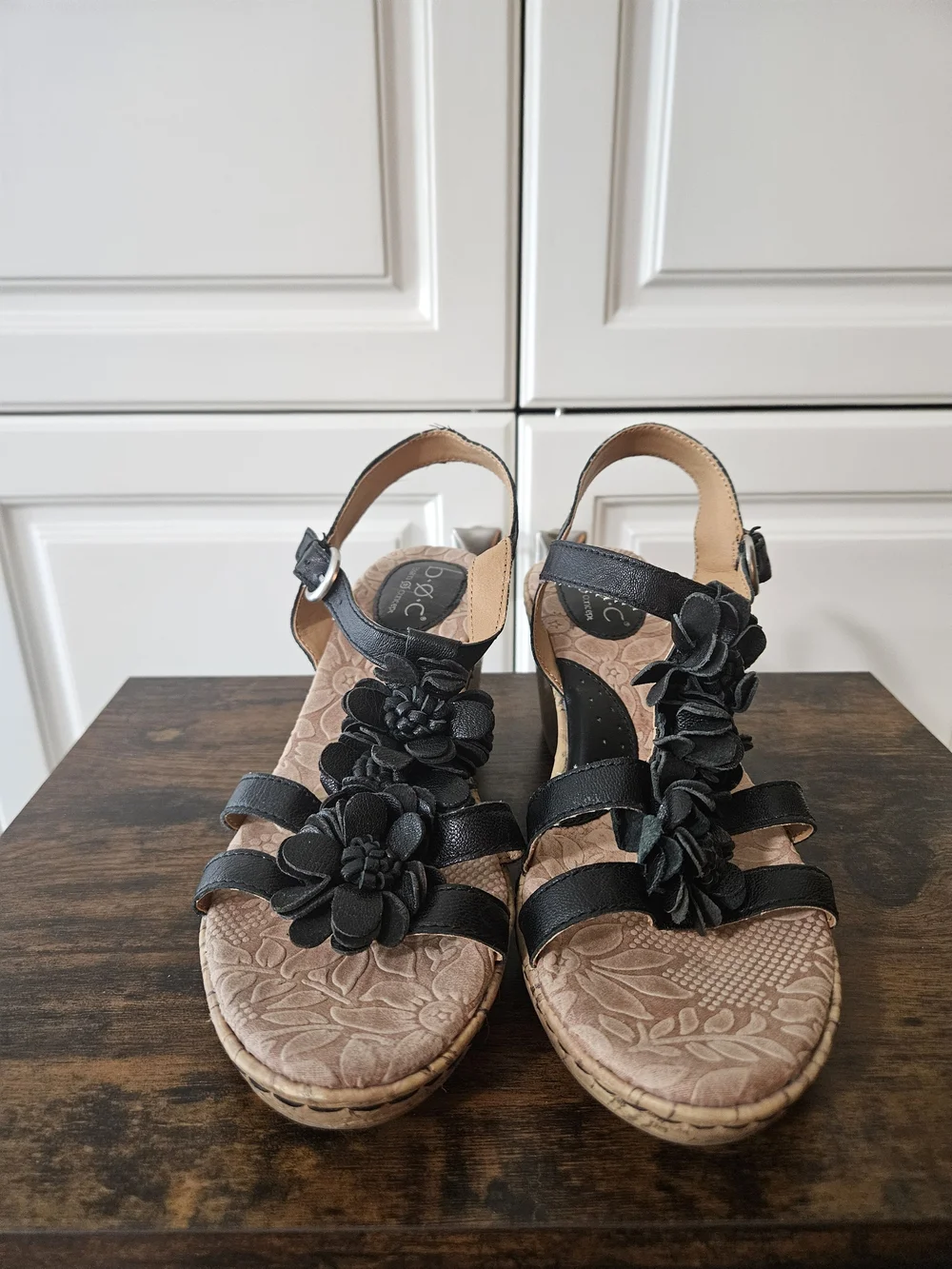 boc Black 3D Floral Cork Wedge Sandals Boho Chic Resortwear Whimsical Fairycore
